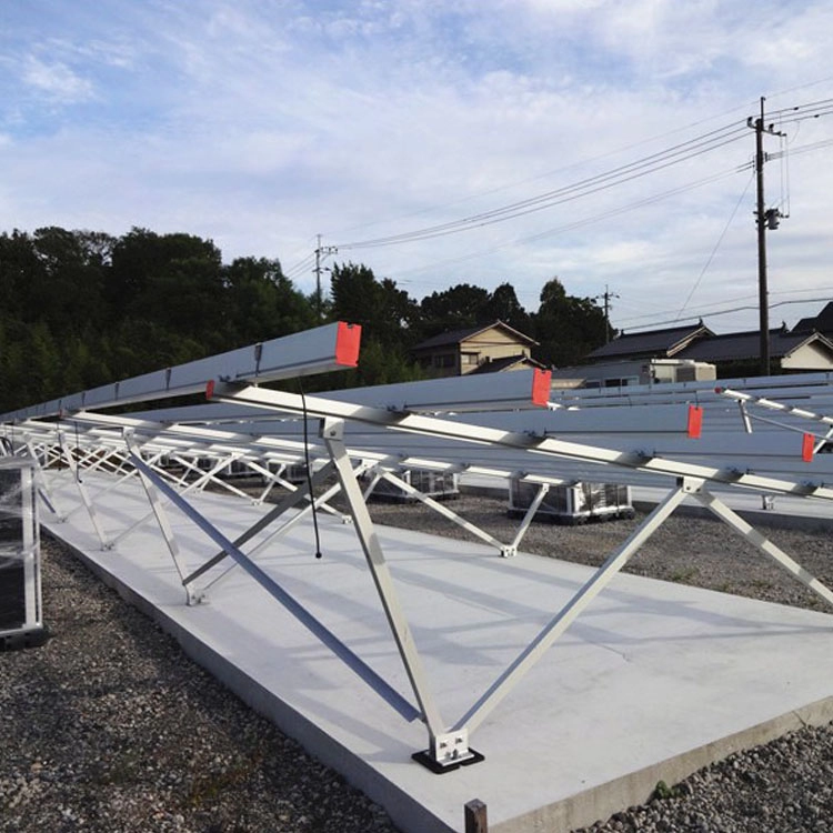 Aluminiowa konstrukcja nośna do montażu naziemnego w stojaku słonecznym