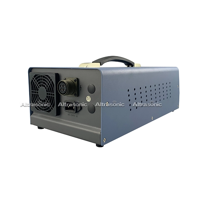 Generator ultradźwiękowy do spawania PVC 20 Khz 2000 W