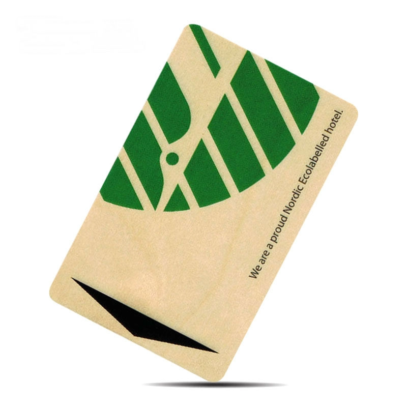 Ekologiczne karty drewniane RFID z Mifare Plus są wysyłane do kontroli dostępu do luksusowych hoteli