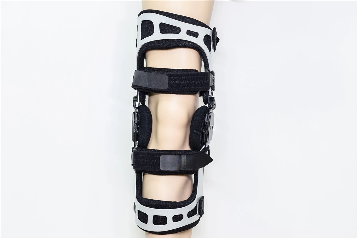 Odciążanie fabryki zawiasowych ochraniaczy kolan OA do podpórek nóg lub ochrony więzadeł z aluminiową powłoką