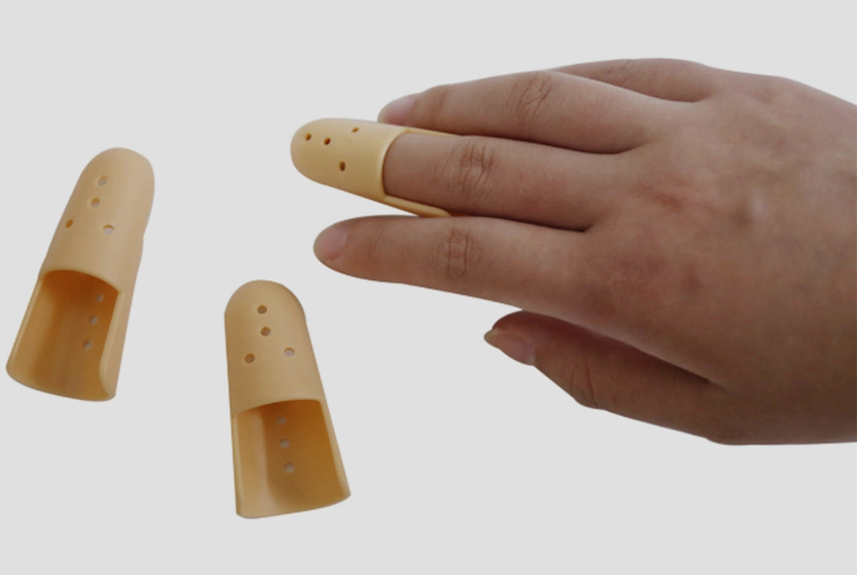 Medyczne i oddychające szelki Stack Finger Sztywny plastik w siedmiu rozmiarach