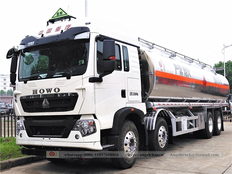 Benzyna Ciężarówka na olej Stop aluminium 30500 litrów HOWO
