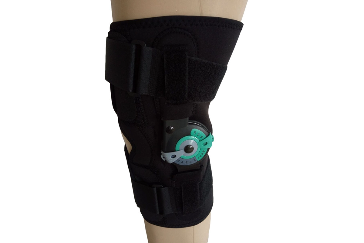 Regulowane obrotowe szelki na kolana w typie rękawa z zawiasem ROM Otwarta konstrukcja rzepki
