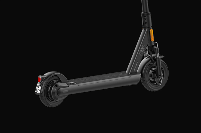 dual braking system electric scooter