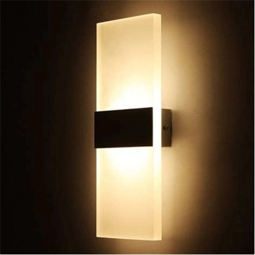 Nowoczesna akrylowa lampa ścienna LED do korytarza