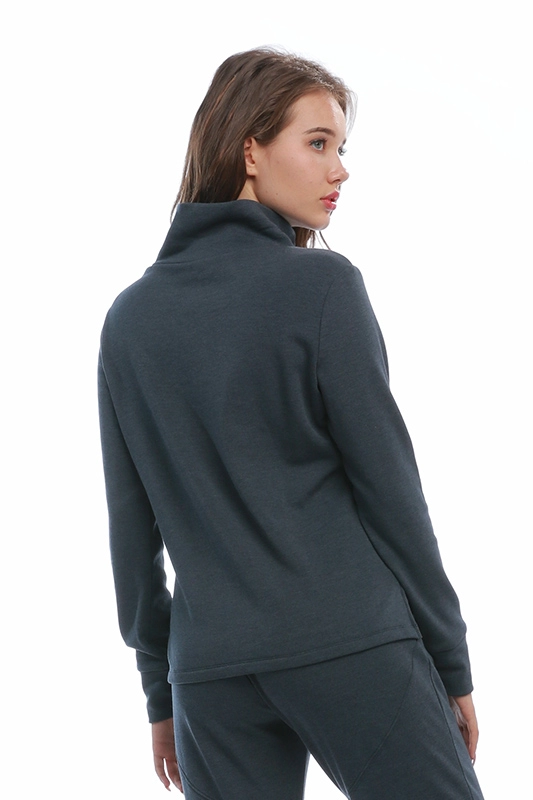 Producent Custom Basic z długim rękawem i wysokim kołnierzem Solidny sweter z rozcięciem po bokach Bluza damska