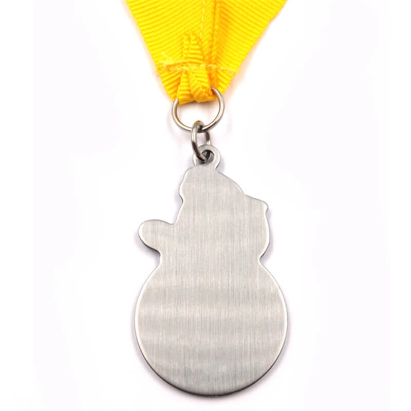 Personalizacja metalowego medalu z logo myszy epoksydowej